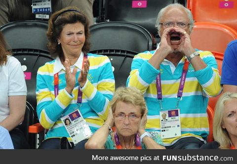 The Swedish king during a handball match
