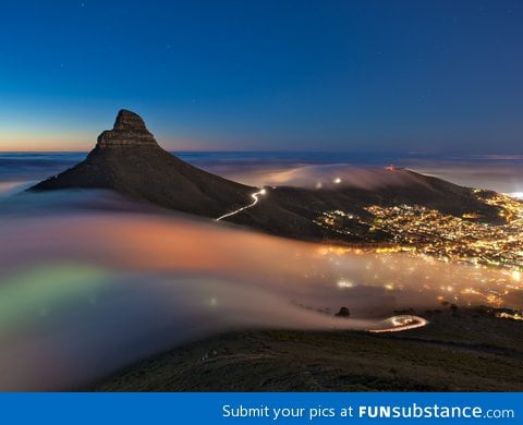 Fog rolling into cape town