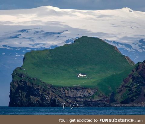 The house on the island of Elli&eth;Aey, Eyjafjallaj&ouml;Kull, Iceland