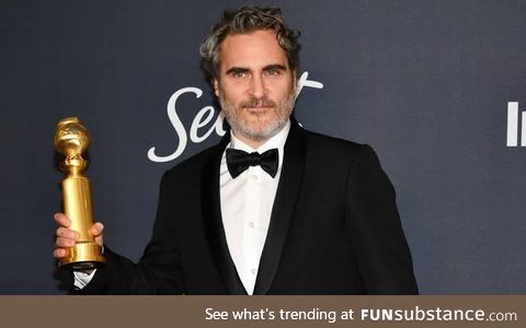 Joaquin Phoenix wins Golden Globe for Best Actor