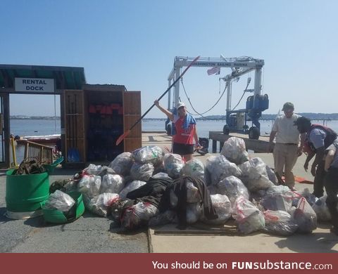 My awesome mom helped to clean up 50 bags of trash from the Potomac River! #trashtrag