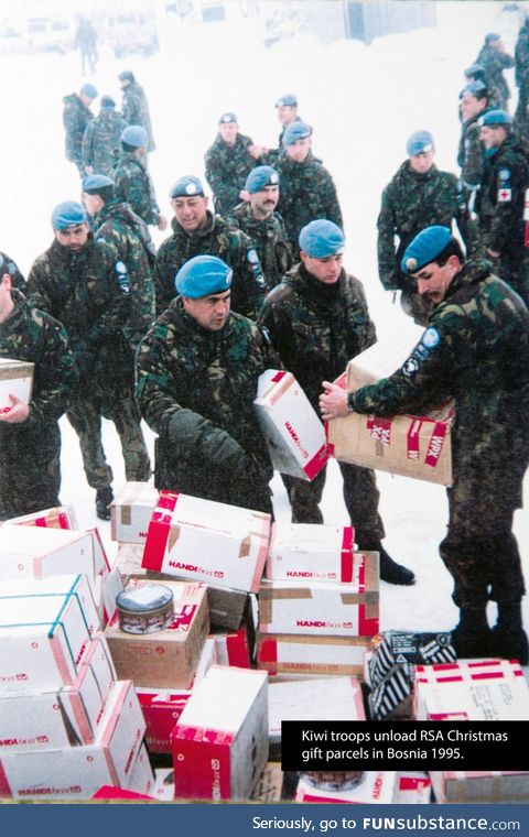New Zealand Troops receive care packages from home while deployed to Bosnia, 1995