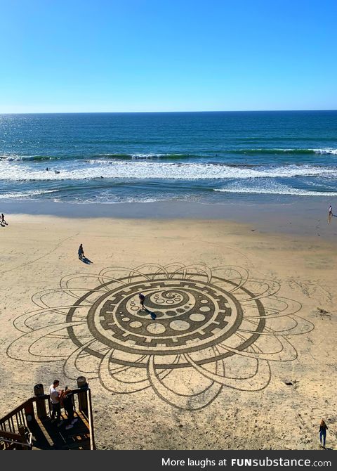 Today I saw someone drawing in the sand