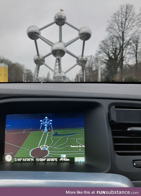 Visited the atomium in Brussels. My navi showed a tiny 3d model of it while driving up