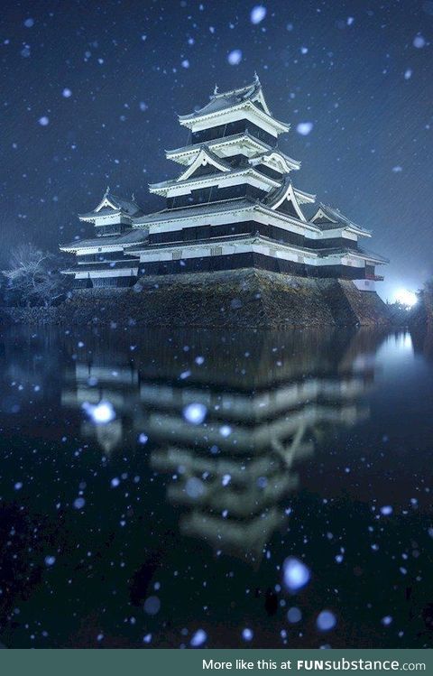 Matsumoto Castle' in Japan looks magical in the snow!