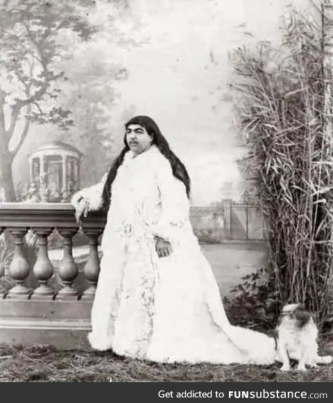 Meet princess Anis al-Doleh. She had over 150 princes wanting to marry her out of which