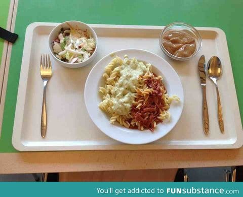 This is an average school lunch for high schoolers in germany