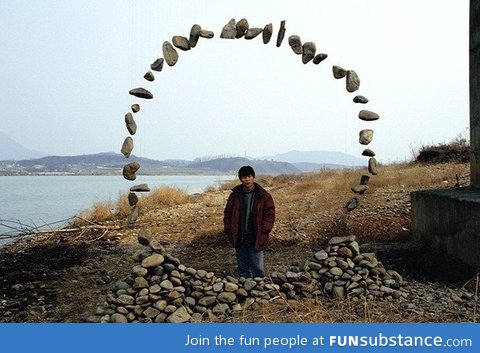 Stone stargate