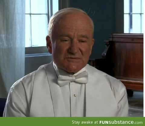 Robin williams is seriously starting to look like the old pope
