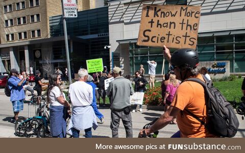 Anti-vaxxers protesting outside a Toronto hospital