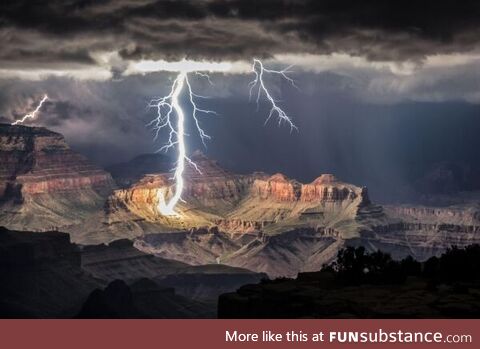 How the Grand Canyon looks lit up only by a lightning strike