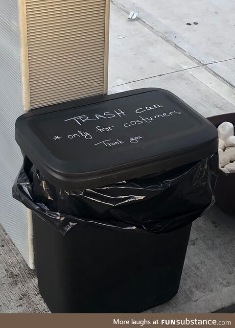 This very specific trash can at a coffee shop in NYC yesterday