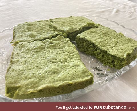 Saw karlboll’s chat post. Decided to upload a matcha cake I made