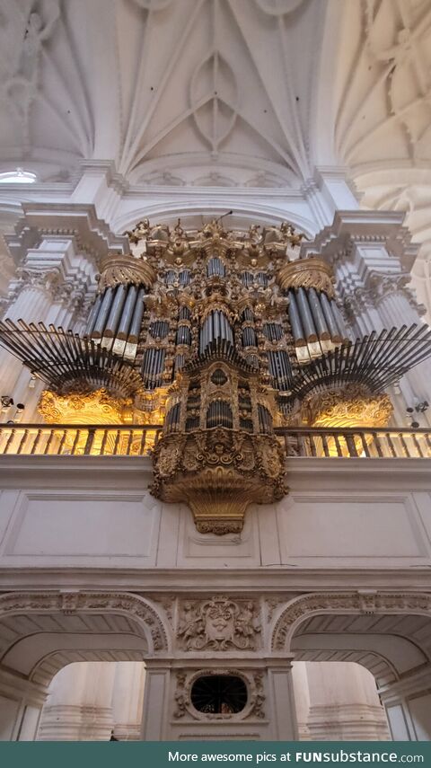 Massive pipe organ in Granada's Cathedral