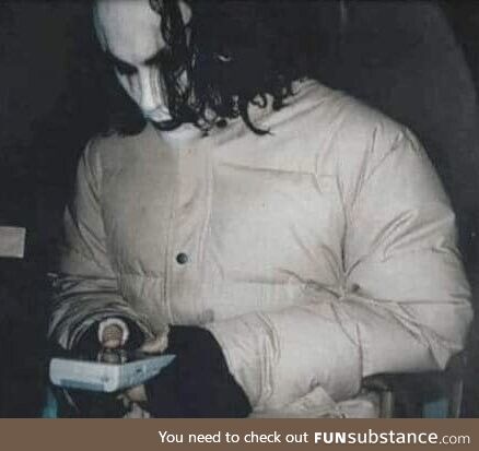 Brandon Lee playing a Game Boy on the set of The Crow in 1993