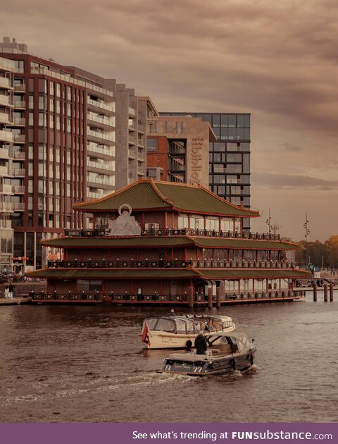 Floating dim sum restaurant. Sea Palace, Amsterdam