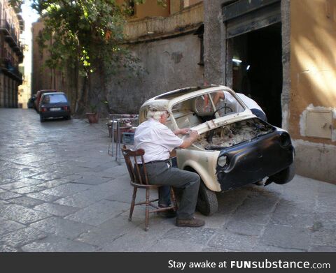 Restoring an old Fiat in Italy
