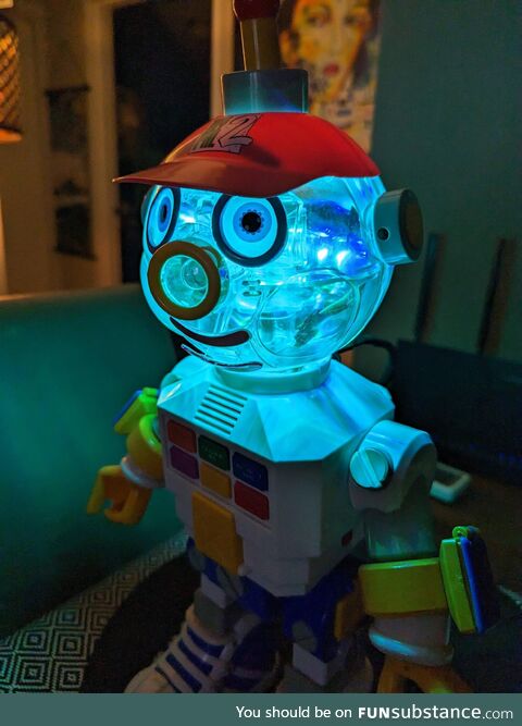 I turned a partially busted 1990s kids robot (My Pal 2) into an RGB lamp