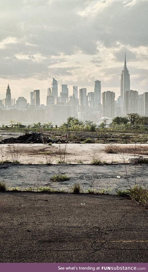 NYC skyline as seen from Brooklyn