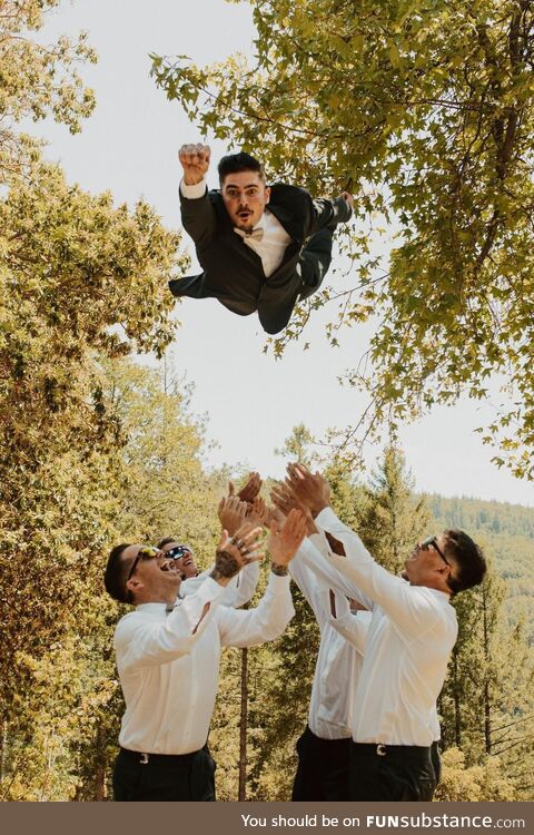 Probably the funniest, most bad ass wedding photo of all time