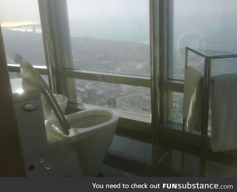 Toilet on the 155th floor of the Burj Khalifa