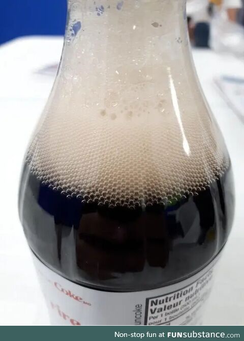 This diet coke bubbles looks amazing