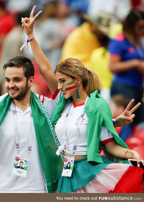 Iranian girl takes off her hijab and just enjoys sports game