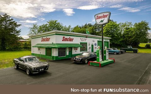 Recently restored Sinclair Filling Station in Georgetown, Tennessee