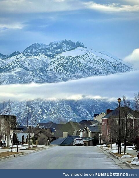 [OC] Lone Peak was so stunning when leaving for work in the morning. I had to stop and