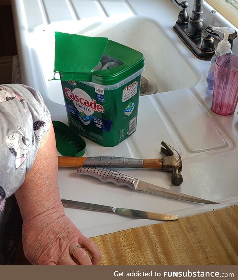 The tools my grandmother used to open a dishwasher pack