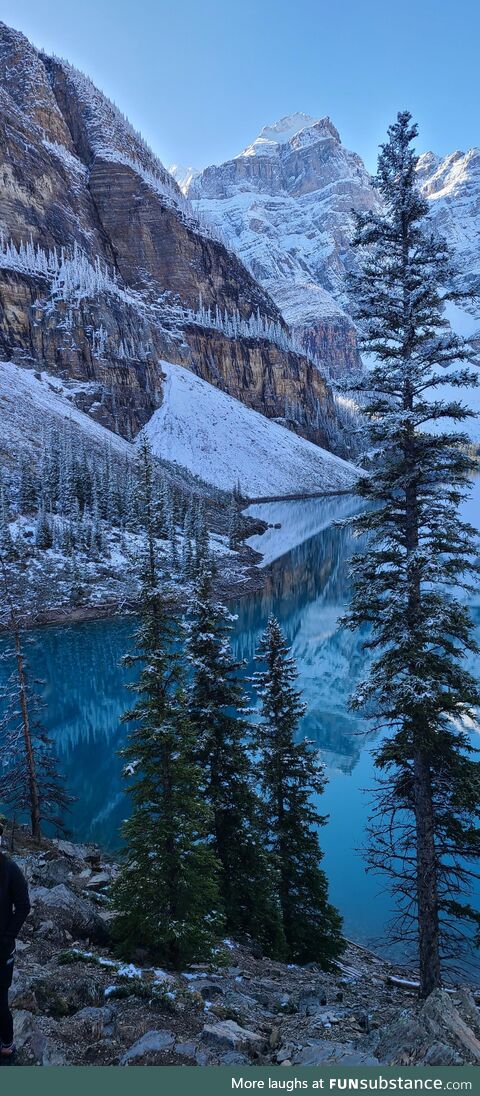 Majestic moraine lake, alberta