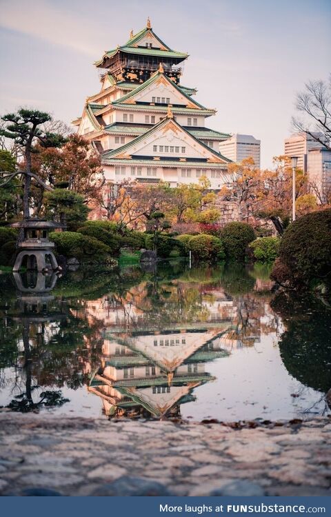 Osaka castle , japan