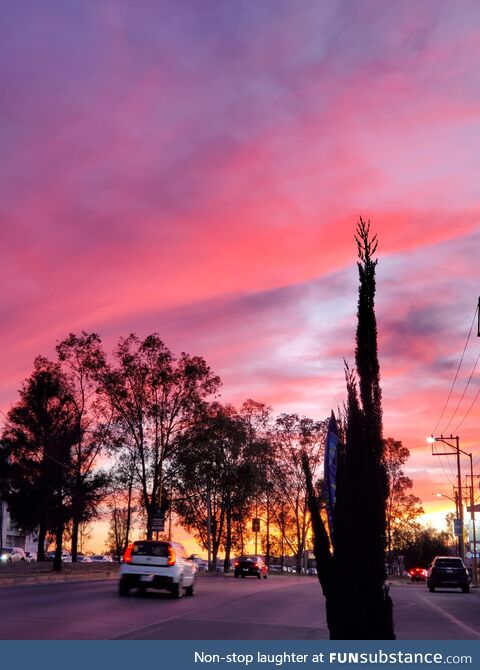 The sky on my city last week (Yeah the photo is raw)