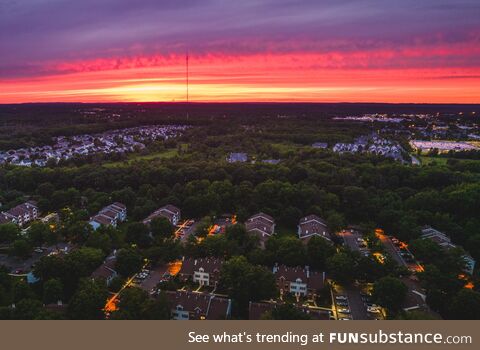 [OC] the sunset over central NJ from 20 minutes ago looked incredible