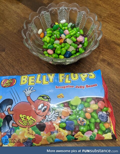 Must have been a bad day on the Jelly Belly lime line. Belly Flops bag is about 70% lime