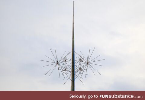 "Ad Astra" by Richard Lippold, Smithsonian National Air and Space Museum, Washington,