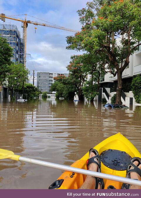 [OC] Catastrophic floods in Brisbane, Australia right now