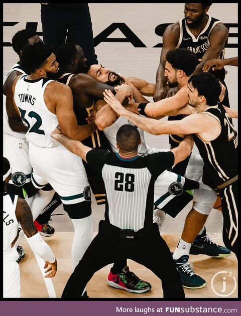 NBA player Draymond holding Rudy in a chokehold in a wild scuffle during a game