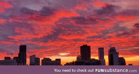 [OC] Red sky at night, sailor's delight