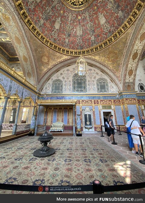 The sultans bedroom, topkapi palace
