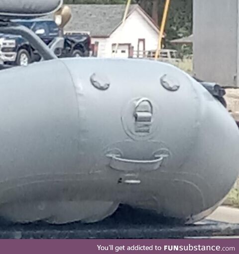 This raft has a face