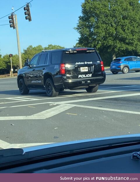 They’re setting a great example of stopping before the line!