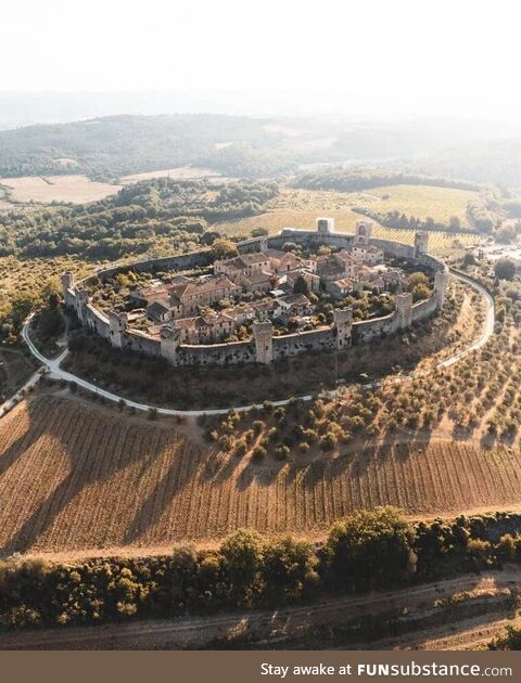 Monteriggioni is one of the most impressive walled Medieval towns in Tuscany
