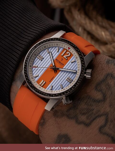 Capturing the corrugated dial work of the Roebuck Watch Company Diviso