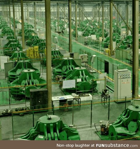 Since 2016, the average price of a 1.5 carat laboratory-grown diamond has decreased by