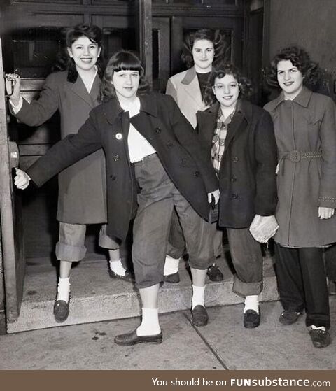 Girls sent home from McKinley High School for wearing slacks and blue jeans, Chicago