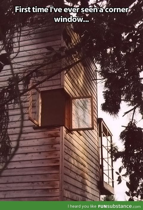 Corner window in the tower of silence