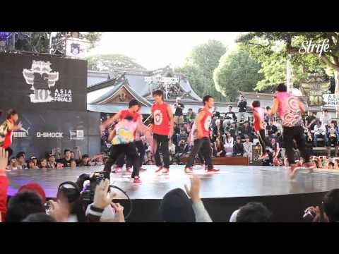 Amazing dance by Asian kids