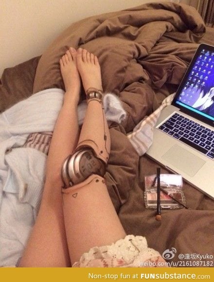 Robot leg make-up